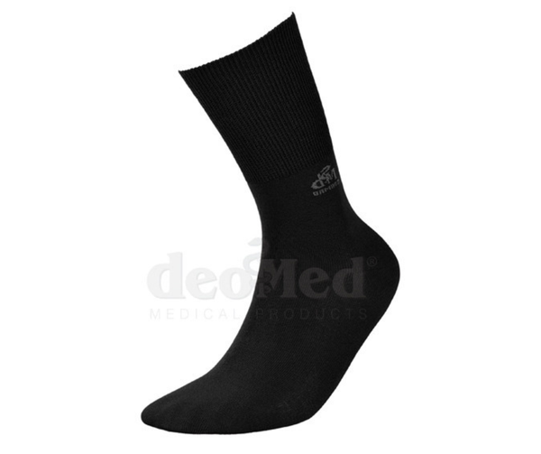 DeoMed Bamboo sukat ovat ihanan kevyet sukat, jossa saumat eivät paina eikä sukka kiristä jalkojasi.